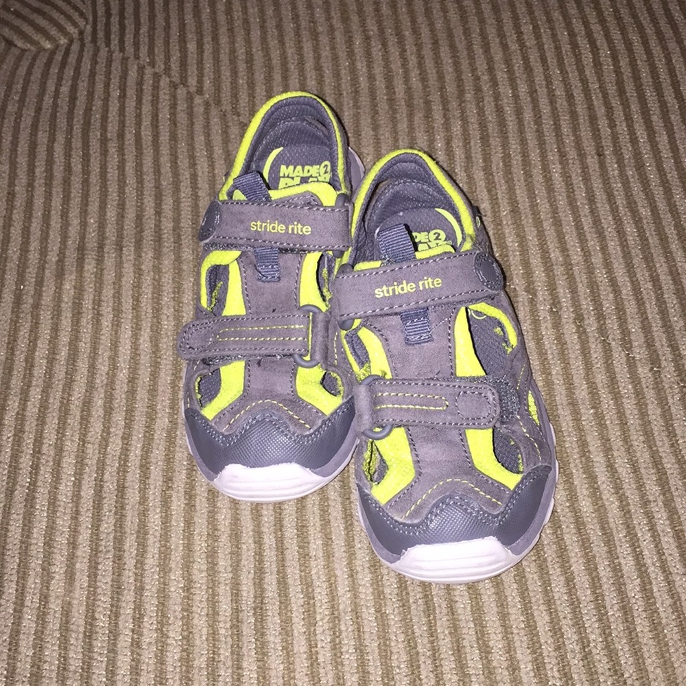Stride Rite sneaker sandals 11W.